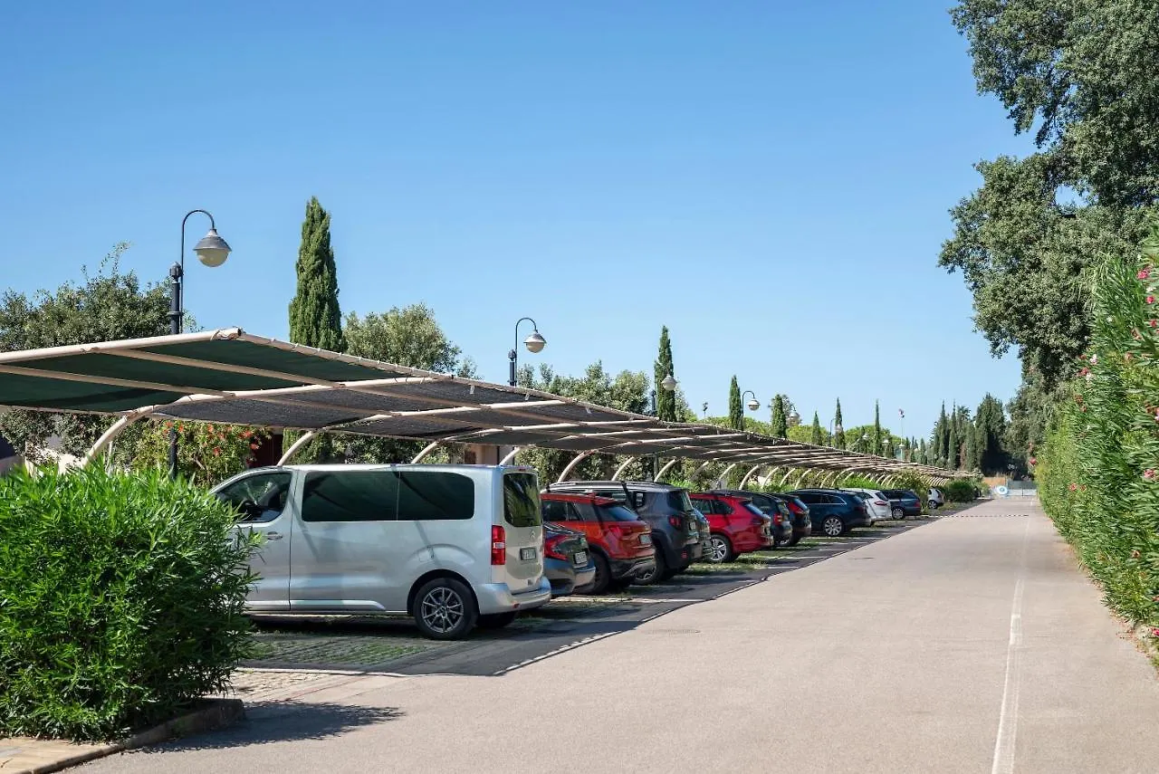 Villaggio Il Girasole 폴로니카 이탈리아