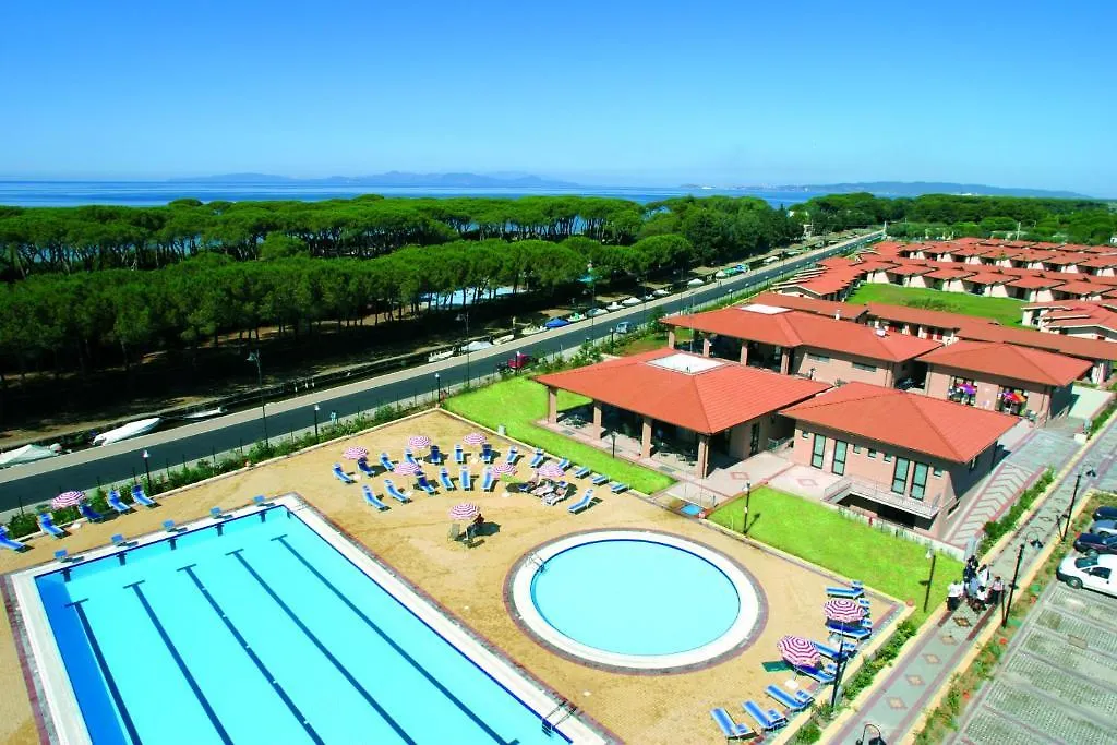 리조트 Villaggio Il Girasole 폴로니카